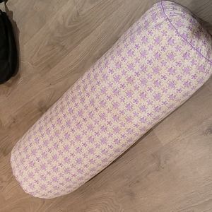 Body pillow